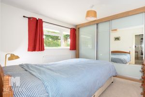 Photo 16- click for photo gallery